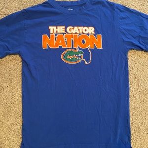 A Knights Apparel Brand Gators T-shirt, size L
